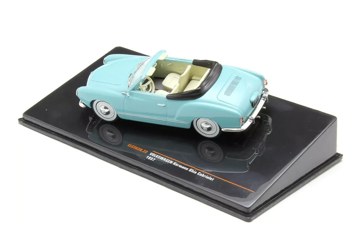 1957_Volkswagen_Karmann-Ghia_Ixo_1-43_CLC563N-22_02