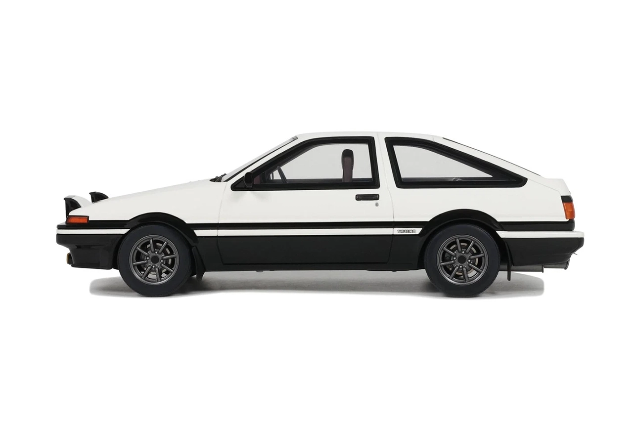 1985_Toyota_Sprinter-Trueno_GT-Apex_3-door_Ottomobile_1-18_OT444_Blanco_01