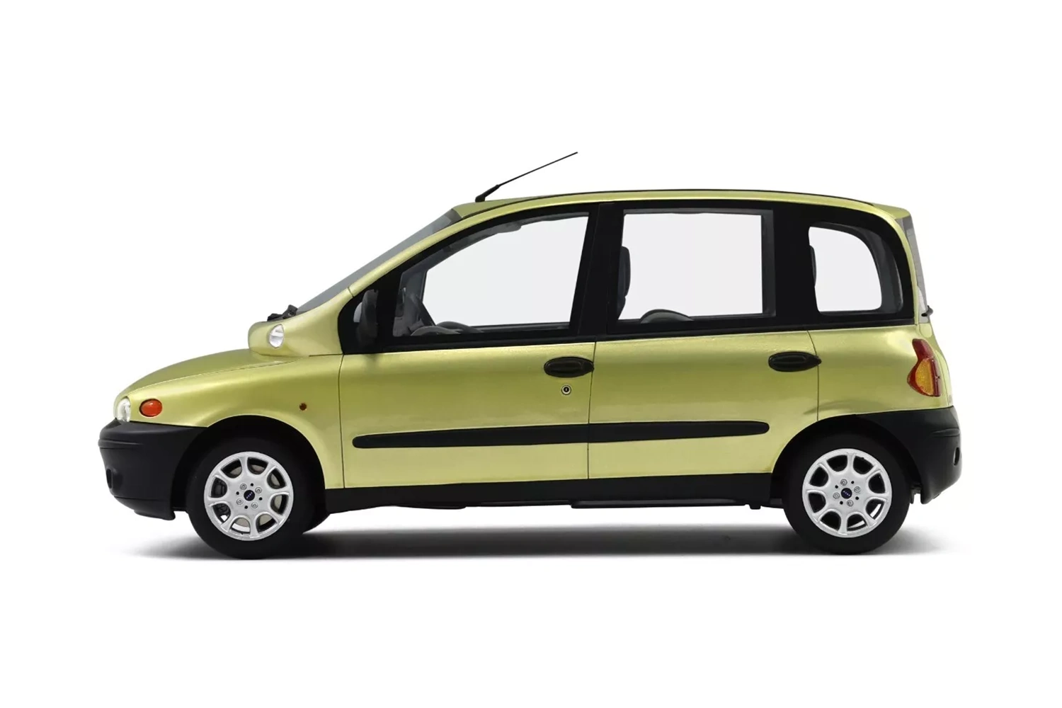 2000_Fiat_Multipla_Ottomobile_1-18_OT1047_Verde_01b