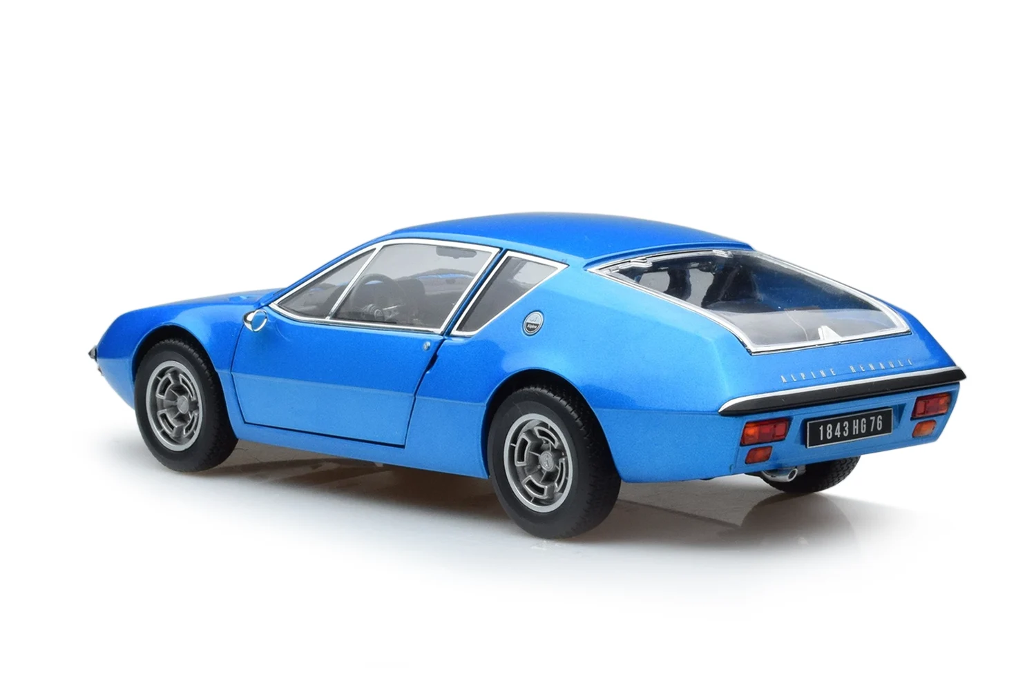 1972_Alpine-Renault_A310_VE_Norev_1-18_185400_Azul_02exb