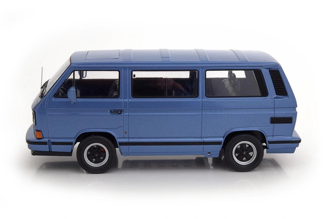 1985_Volkswagen_Type-2_T3_B32_KK-Scale_1-18_KKDC180222_01b_1080