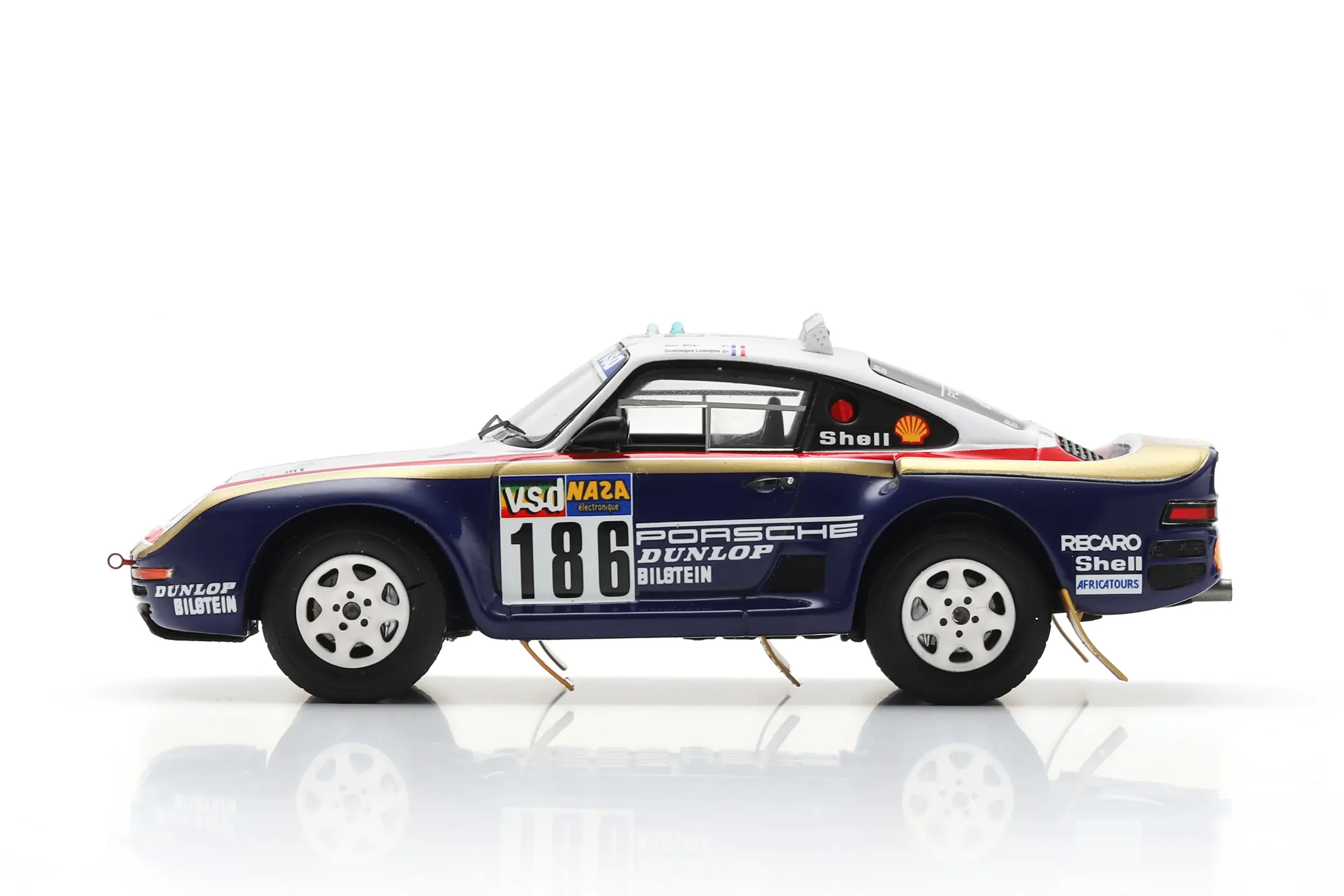 1986_Porsche_959_Dakar_Spark_1-43_S7815_01b