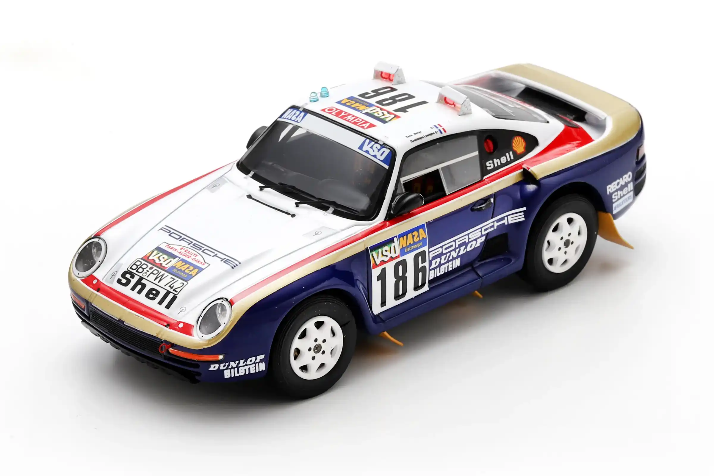 1986_Porsche_959_Dakar_Spark_1-43_S7815_06b