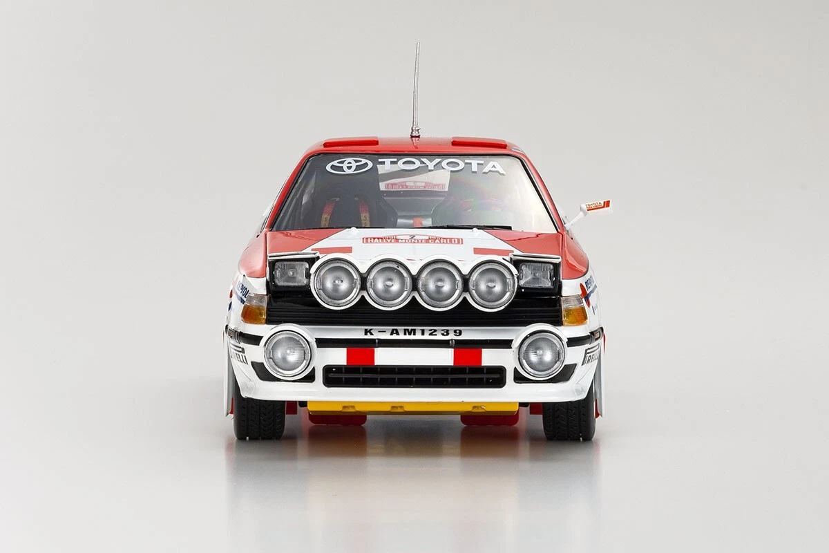 1986_Toyota_Celica_GT-Four_ST165_Montecarlo1991_Kyosho_1-18_08961B_05