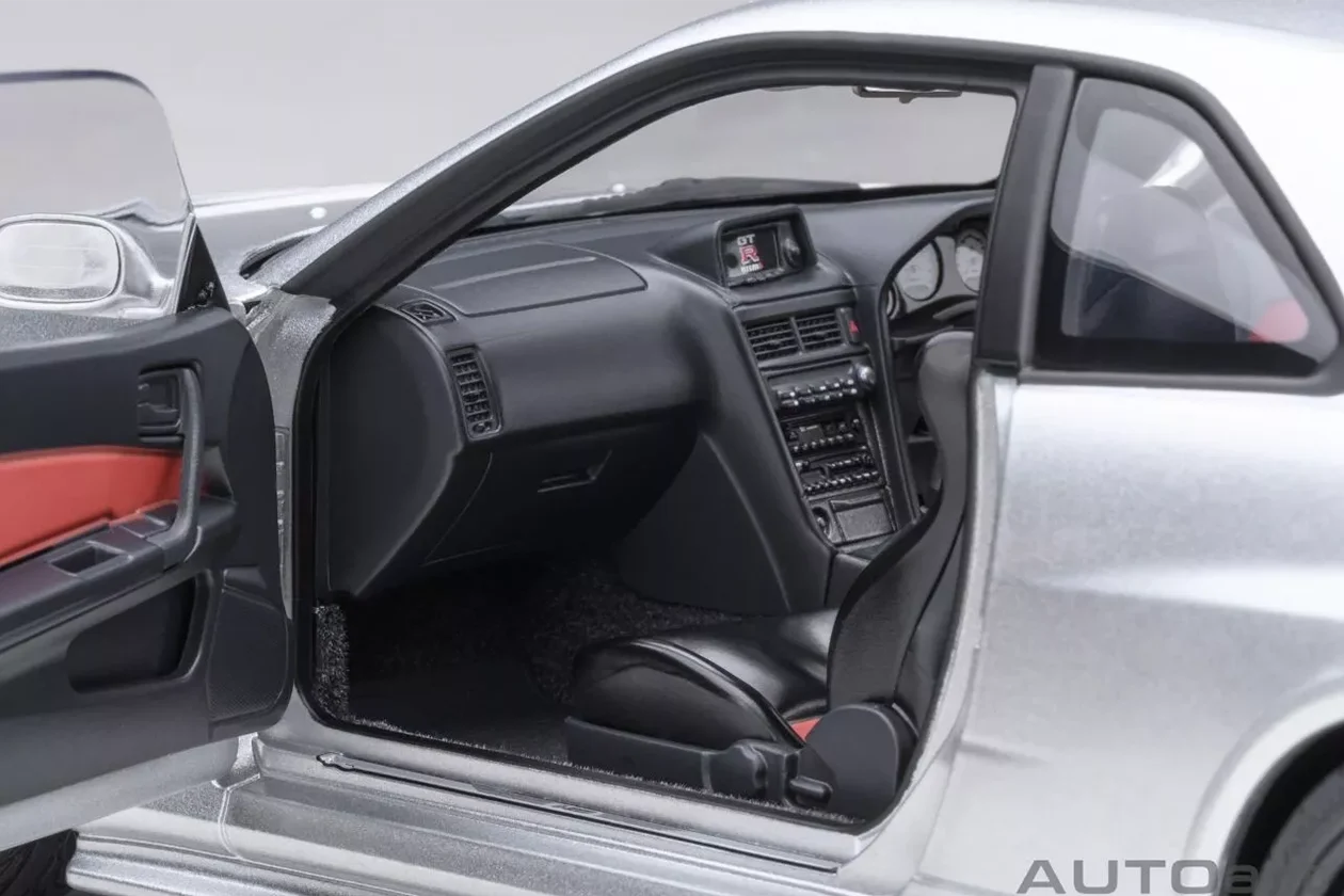 2003_Nissan_Skyline_GT-R_Nimso_Z-tune_Autoart_1-18_77461_Gris_04b