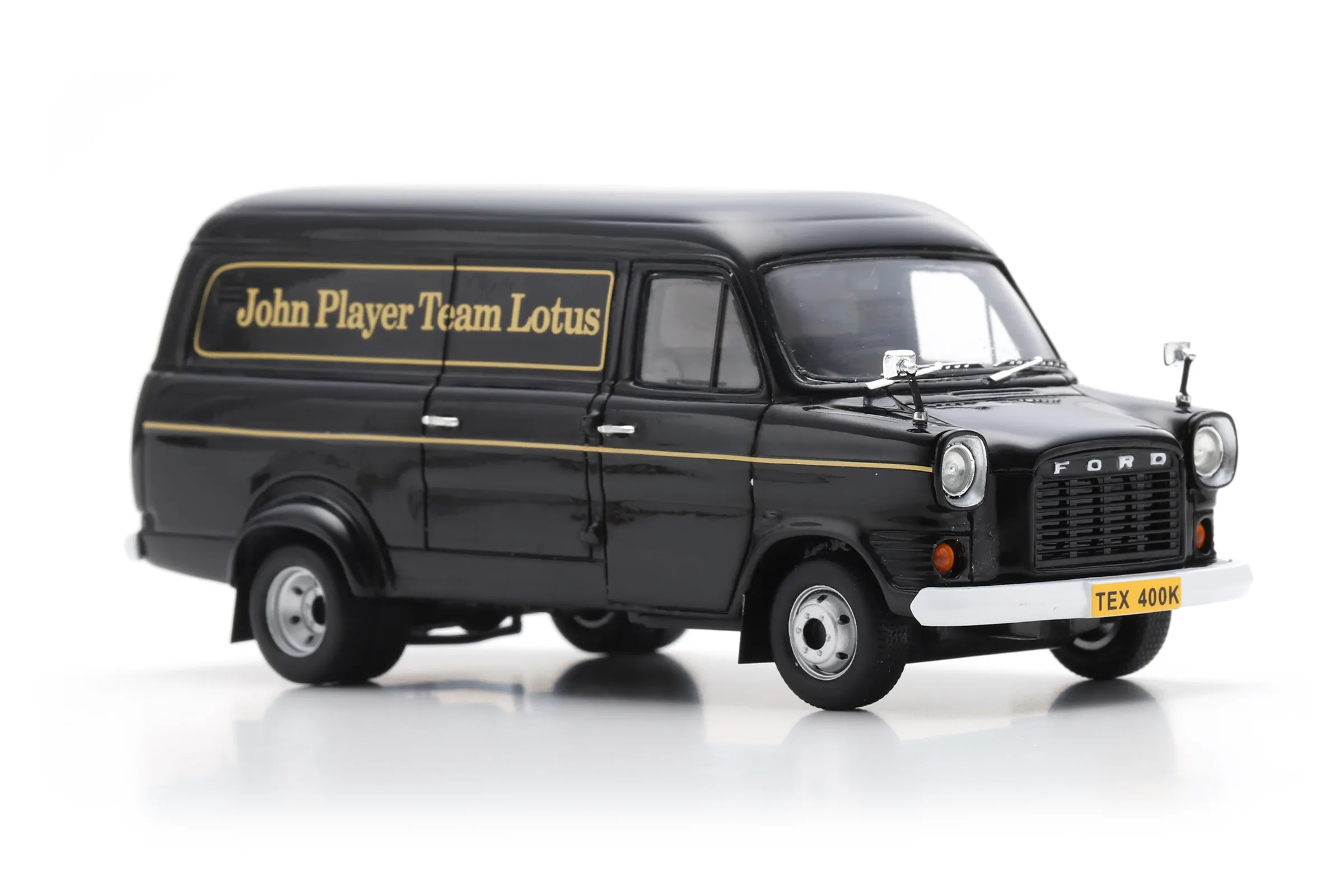 Ford Transit (Mk1 “Pig Snout”, 1973)