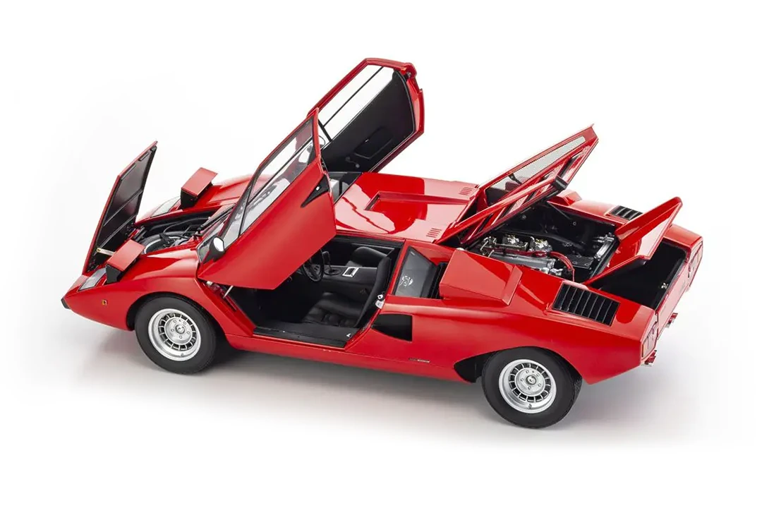 1974_Lamborghini_Countach_LP400_Kyosho_1-12_08611R_Rojo_13b