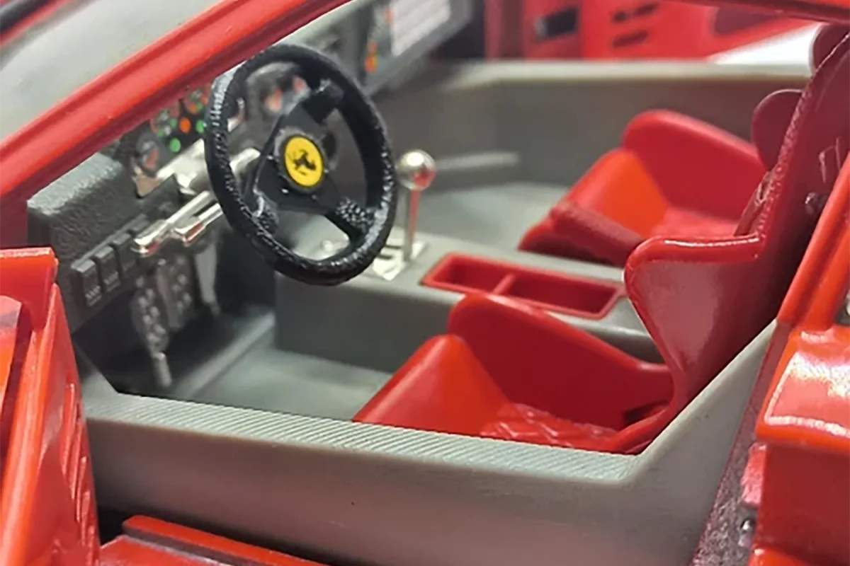 1987_Ferrari_F40_Bburago_1-18_3032_03