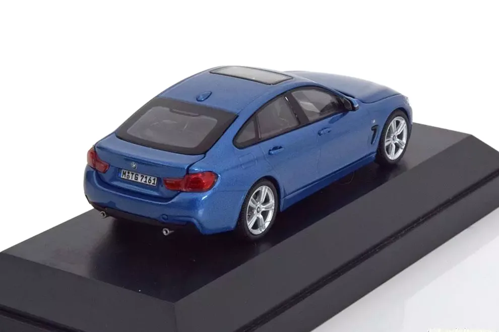 2014_BMW_4-series_Gran-Coupe_F36_Kyosho_1-43_80422348792_azul_06b